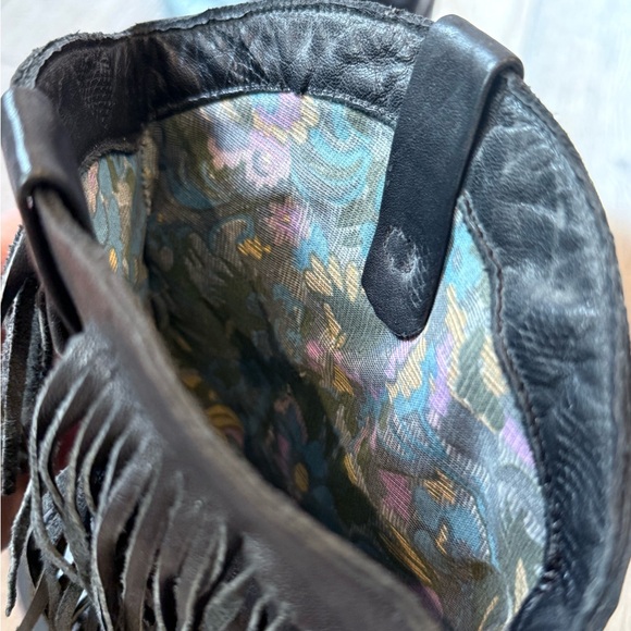 Vintage Black Fringe Leather Mid-Calf Women's Boots - Picture 10 of 13